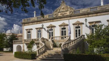 17 De Outubro – Breves Notícias De Domingo