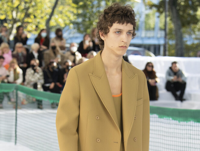 Lacoste aposta no verão de 2022 Lacoste aposta no verão de 2022