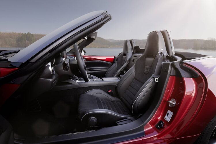 Bose E Mazda, Duas Marcas Numa Celebração Bose E Mazda, Duas Marcas Numa Celebração