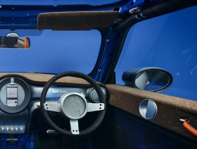 MINI Strip com cortiça portuguesa no interior MINI Strip com cortiça portuguesa no interior